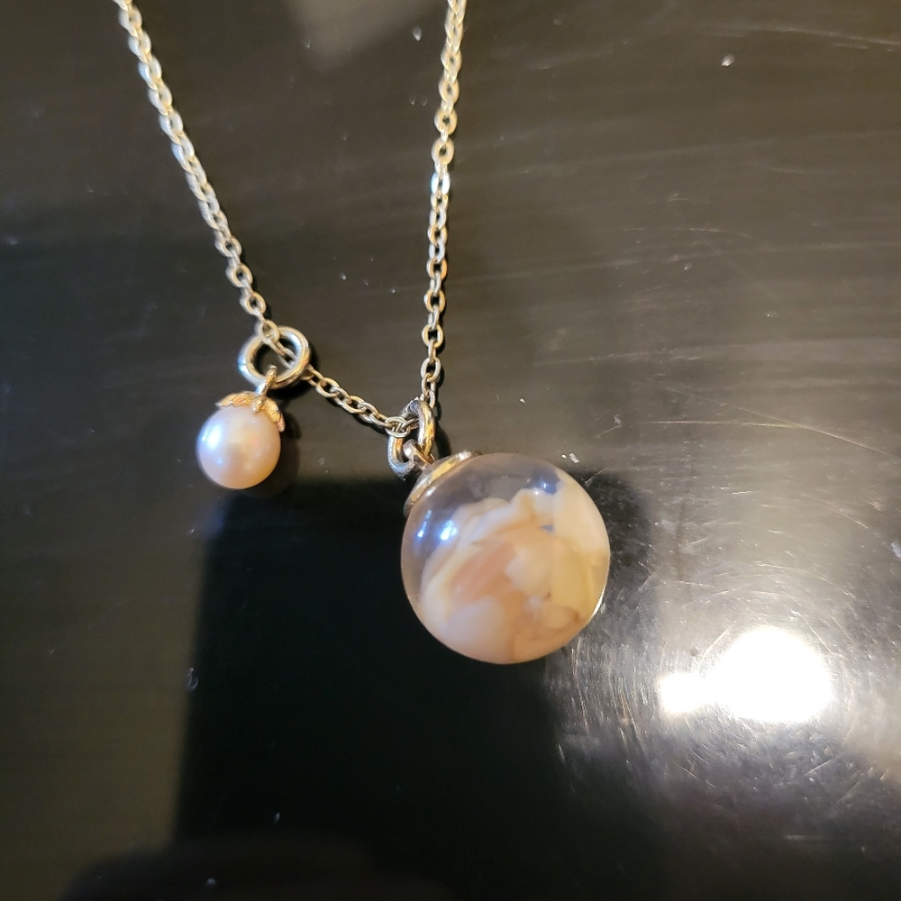 2/$30 - Vantel Pearls Light Pearl Necklace (15)
